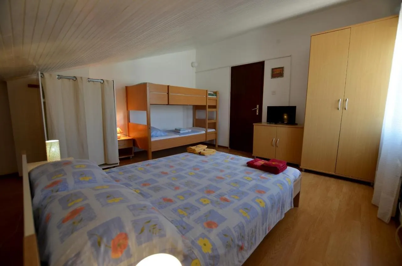 Galant Apartments Rovinj 3*,
