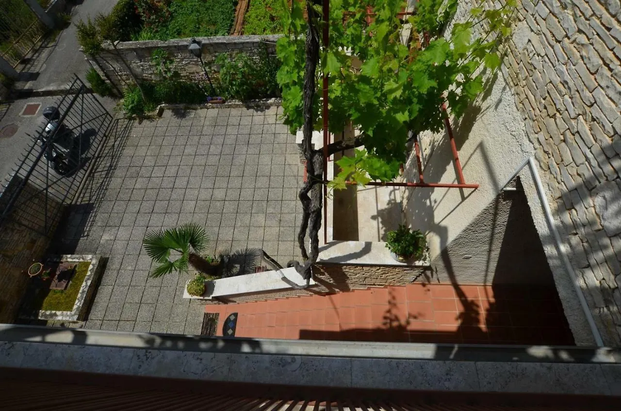 Galant Apartments Rovinj 3*,